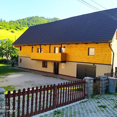 Chalupa Prazenica Liptovske Revuce Bagian luar foto